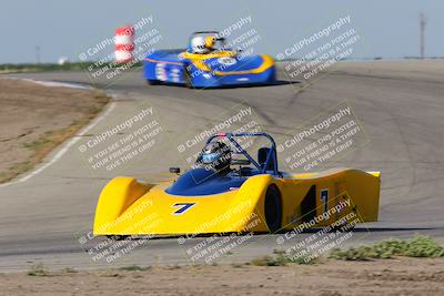 media/Apr-30-2022-CalClub SCCA (Sat) [[98b58ad398]]/Group 6/Race (Outside Grapevine)/